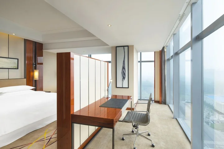 Лянфан: Sheraton Langfang Chaobai River Hotel