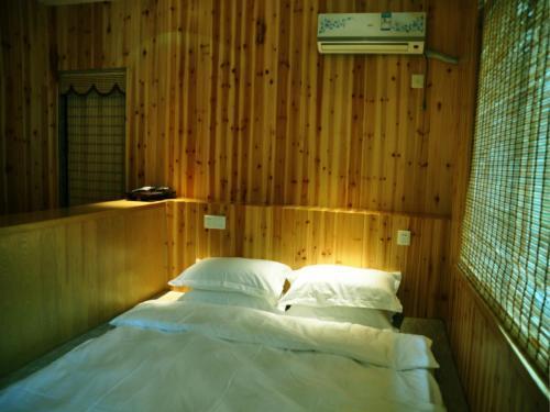 Ханчжоу: Qiandaohu Qinglu Inn