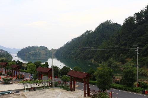 Ханчжоу: Qiandaohu Qinglu Inn