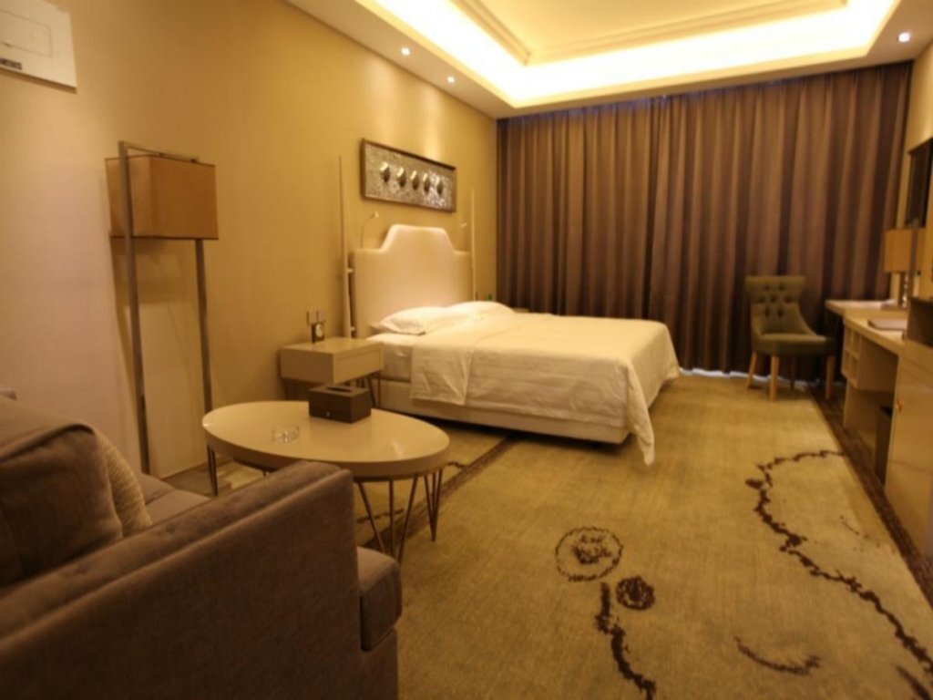 Хулун-Буир: Spring Theme Hotel