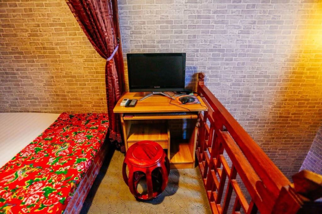 Цзиньчжун: Baichanghong Inn