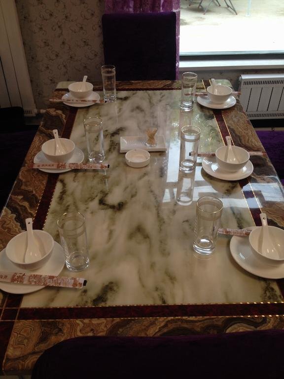 Dunhuang Old Friend Guest House — фото 1