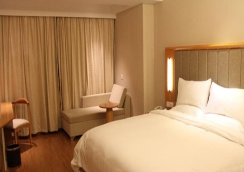 Нанкин: Ji Hotel (Nanjing Xinjiekou)