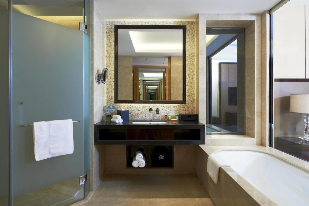 Лянфан: Four Points By Sheraton Langfang, Guan