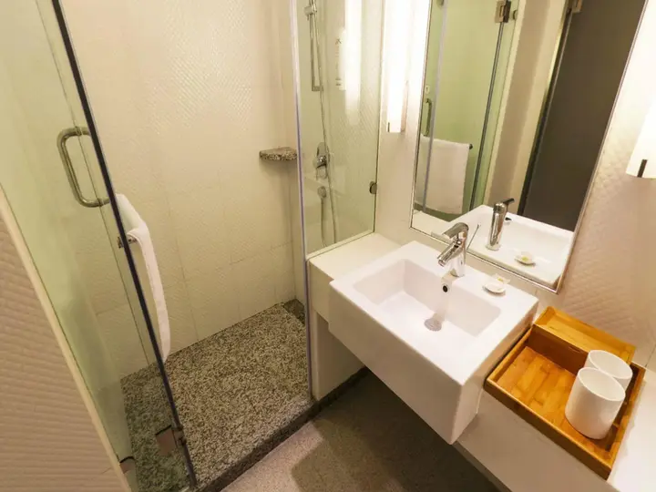 Шанхай: JI Hotel Shanghai Railway Station West Tianmu Road