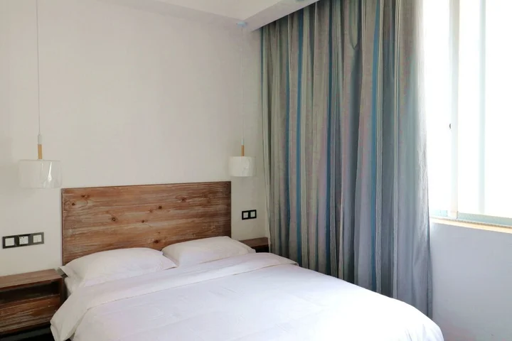 Яншо: Westland Hostel