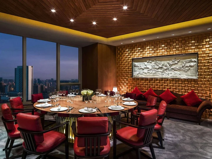 Чэнду: The St. Regis Chengdu
