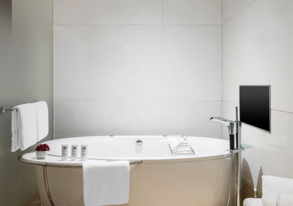 carousel image 2