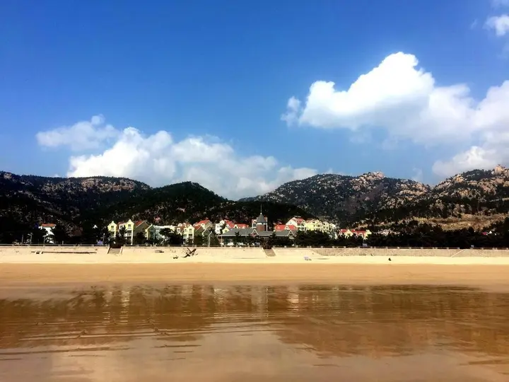 Циндао: Qingdao Oceanside Hotel & Resort