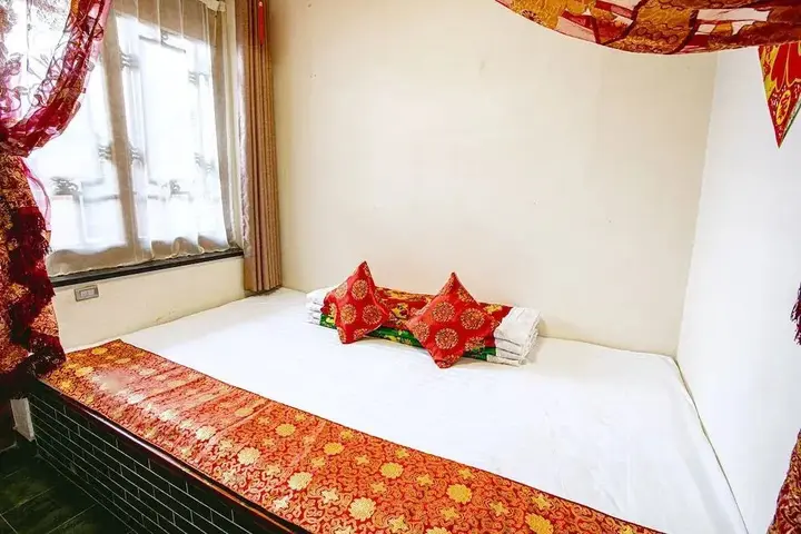 Цзиньчжун: Pingyao Ju Yuan Ge Inn