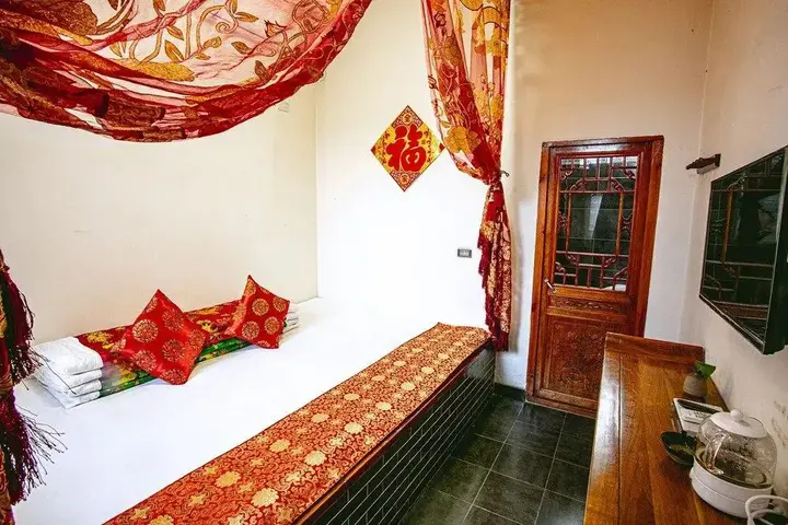 Цзиньчжун: Pingyao Ju Yuan Ge Inn
