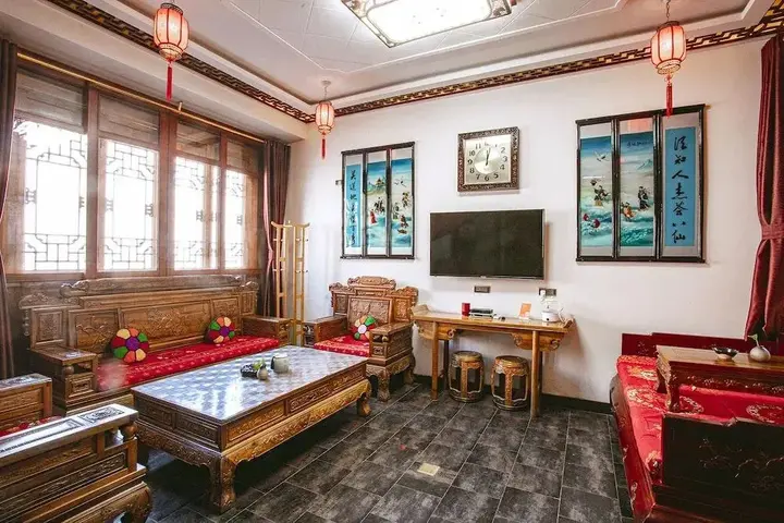 Цзиньчжун: Pingyao Ju Yuan Ge Inn