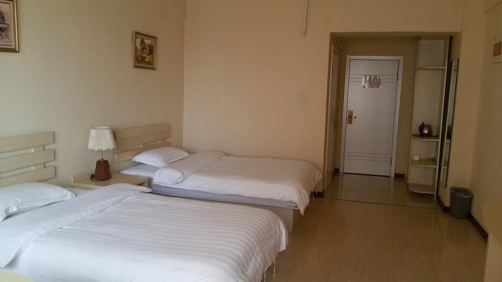 Хулун-Буир: Super 9 Business Hotel