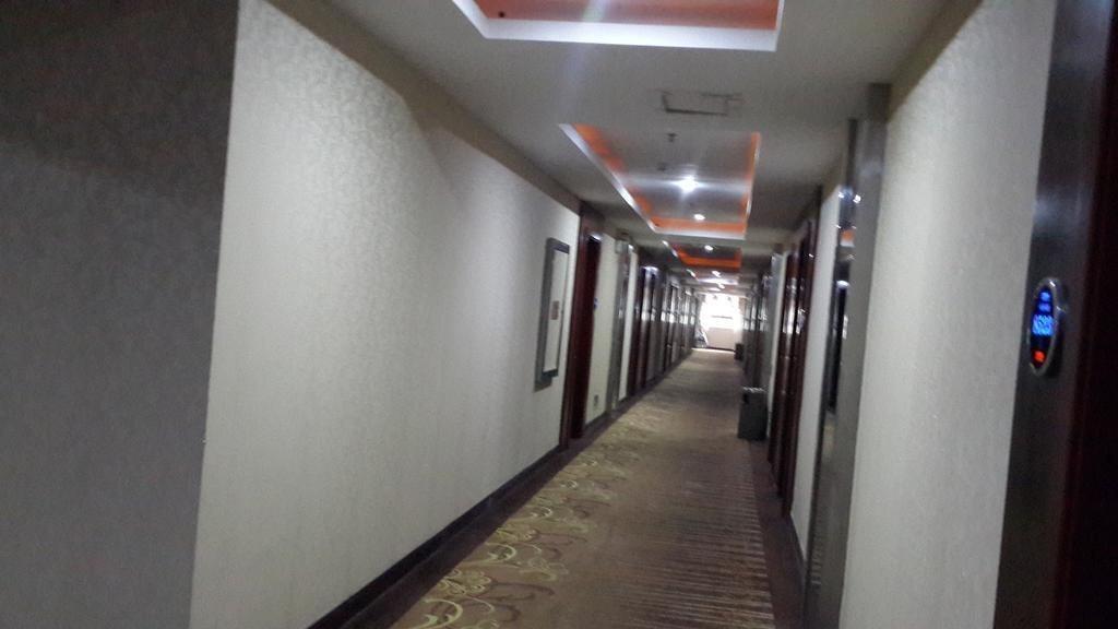 Чжуншань: Zhongshan Tianhong Hotel