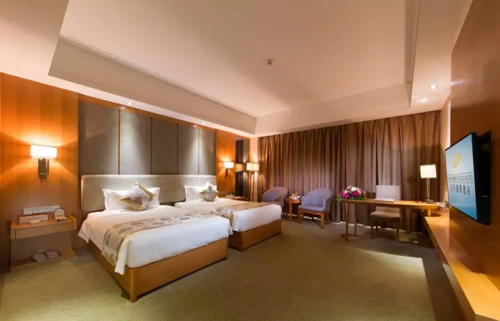Цзиань: The Grand Plaza Hotel