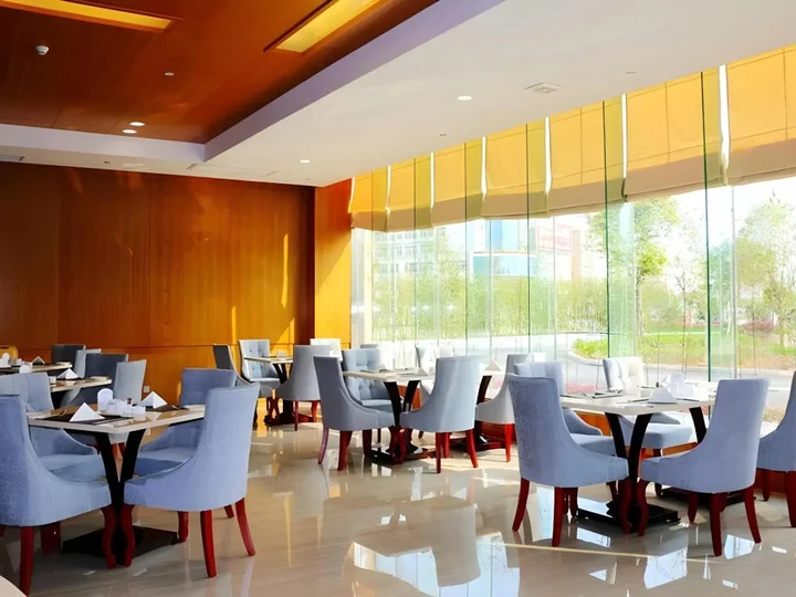 Цзиань: The Grand Plaza Hotel