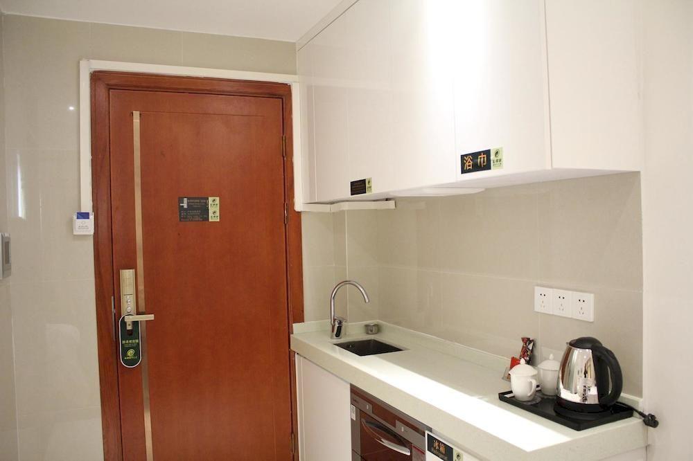 Фошань: Foshan Best Residence Hotel - XingXing Hua Yuan Branch