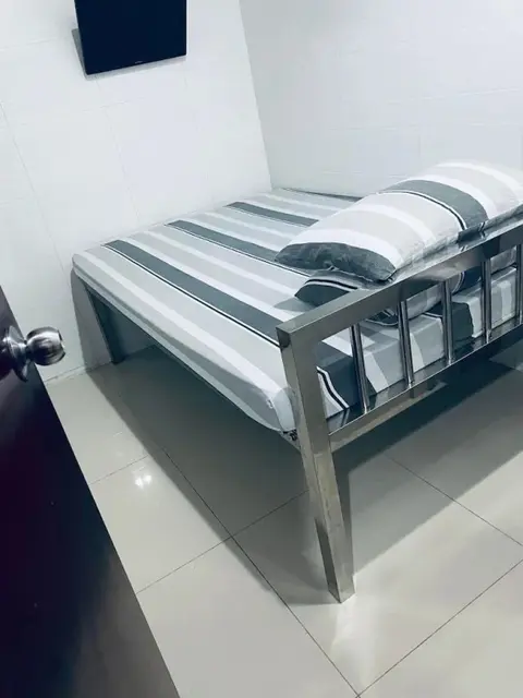 Гонконг: New Cosmos Hotel