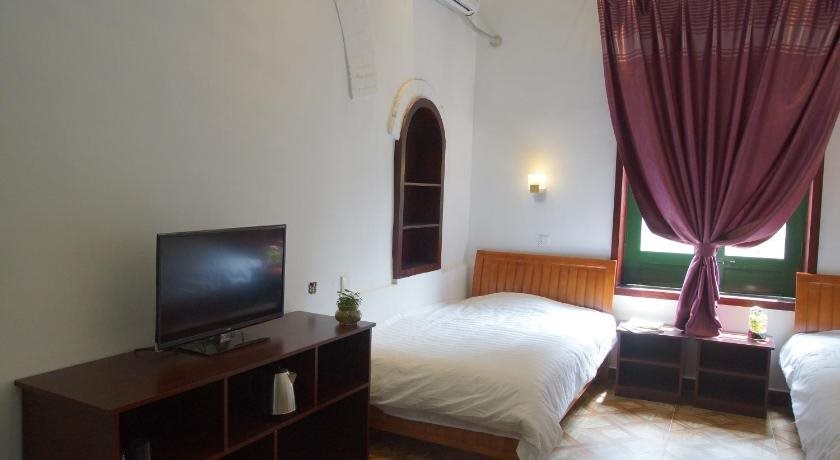 Цзинань: Jinan Mountain and Sea Culture Hotel