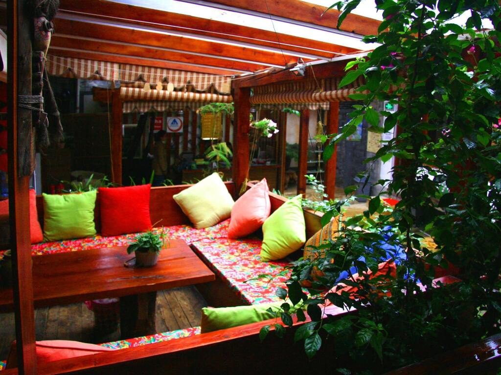 Лицзян: Lao Shay Youth Hostel Lijiang
