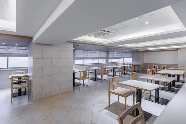 Шанхай: JI Hotel Shanghai Yan An Road Branch