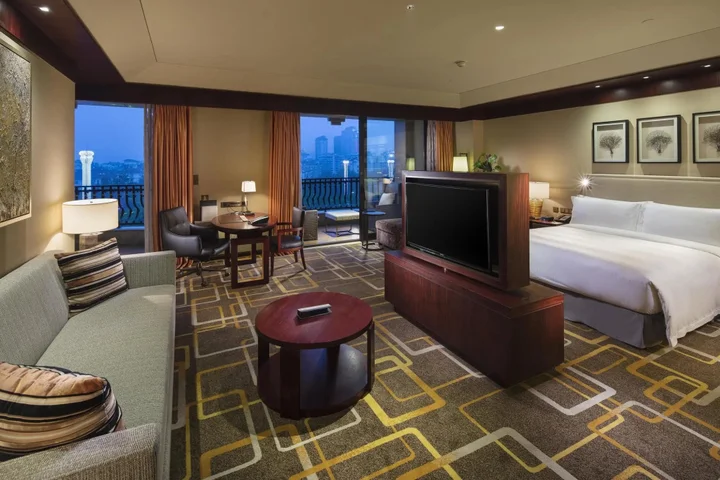 Циндао: Hilton Qingdao Golden Beach