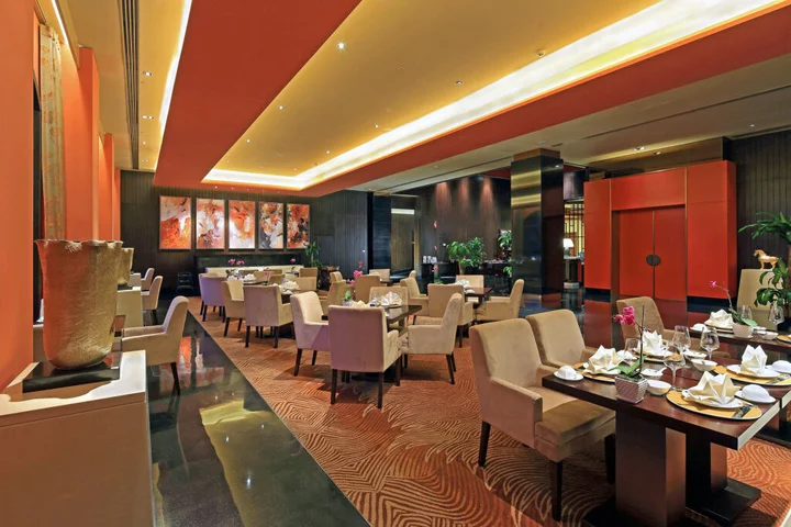 Циндао: Hilton Qingdao Golden Beach