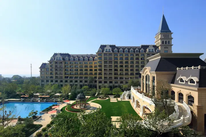 Hilton Qingdao Golden Beach — фото 4