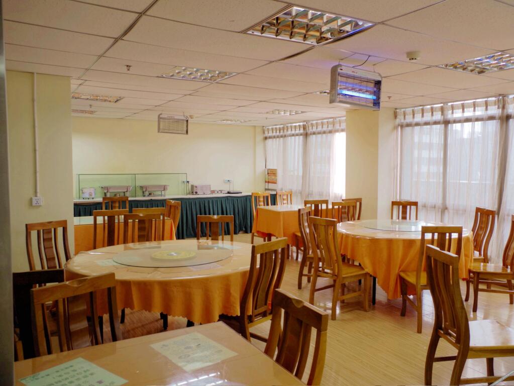 Куньмин: City Star Ji Feng Branch