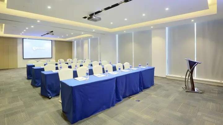 Шанхай: Holiday Inn Express Shanghai Gongkang by IHG