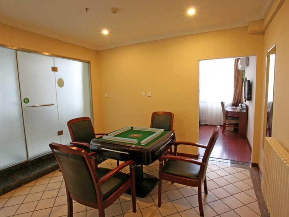 Циньхуандао: GreenTree Inn Qinghuangdao Sun City Hotel