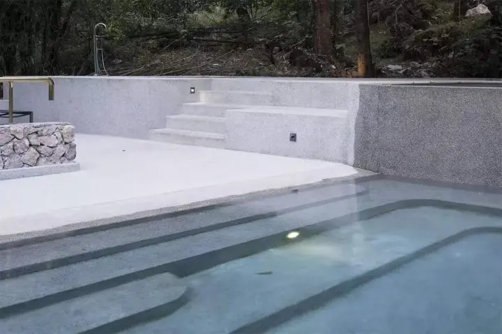 Яншо: XY YunHouse