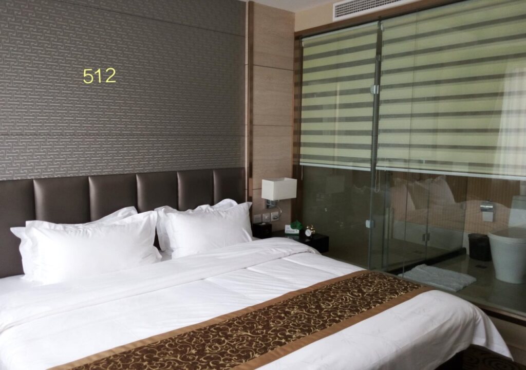 Циндао: Qingdao Jinzhongtai Hotel