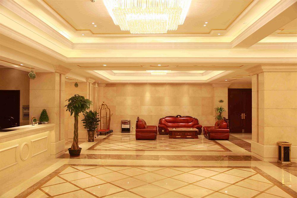 Шанхай: Vienna Hotel - Shanghai PVG Branch