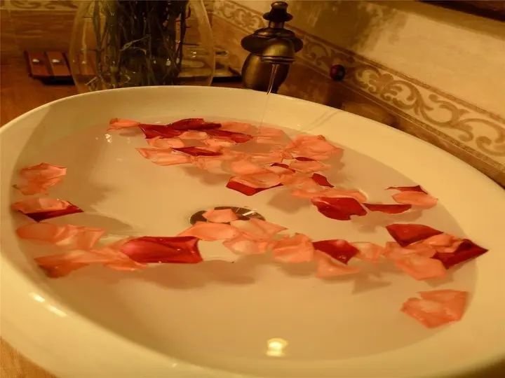 Шангри-Ла: Shangri La E outfitting Hostel