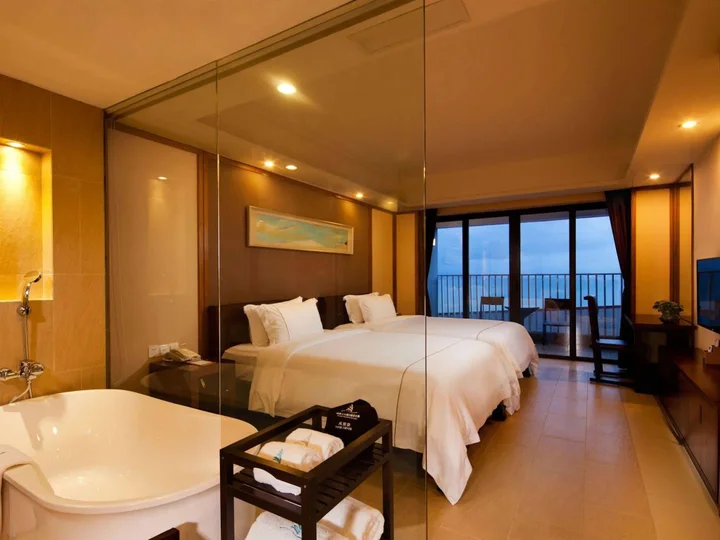 Хойчжоу: Island Skylight Resort