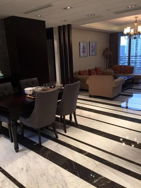 Шанхай: Ri Yue Guang Apartment