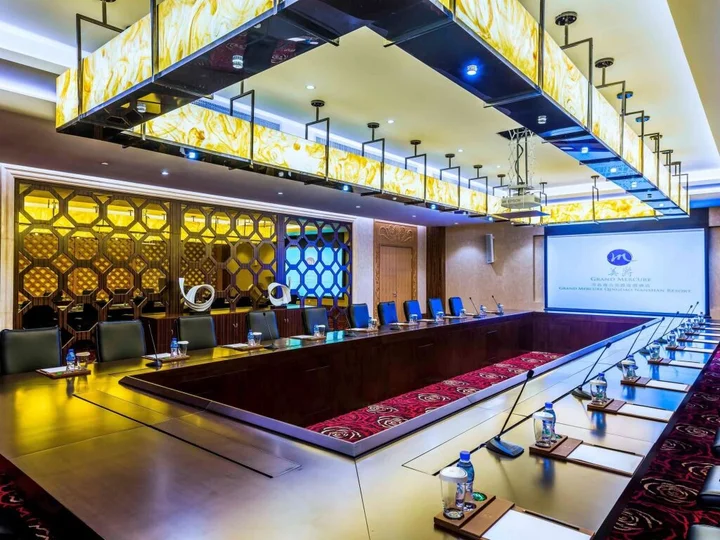 Циндао: Grand Mercure Qingdao Qinglong