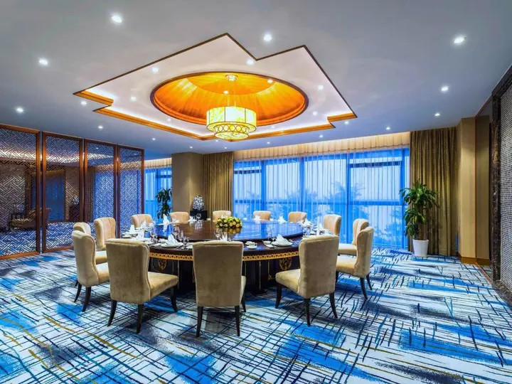 Циндао: Grand Mercure Qingdao Qinglong