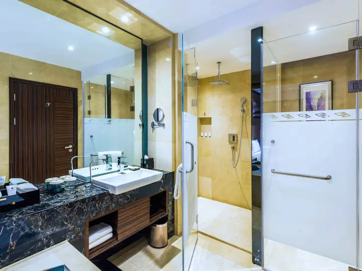 Циндао: Grand Mercure Qingdao Qinglong
