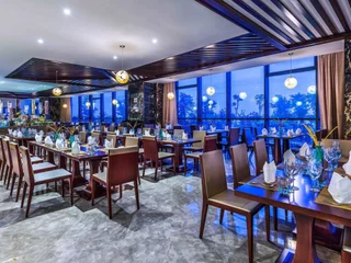 Циндао: Grand Mercure Qingdao Qinglong