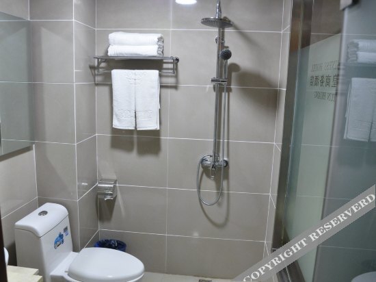Хандань: Zunhuang Business Hotel