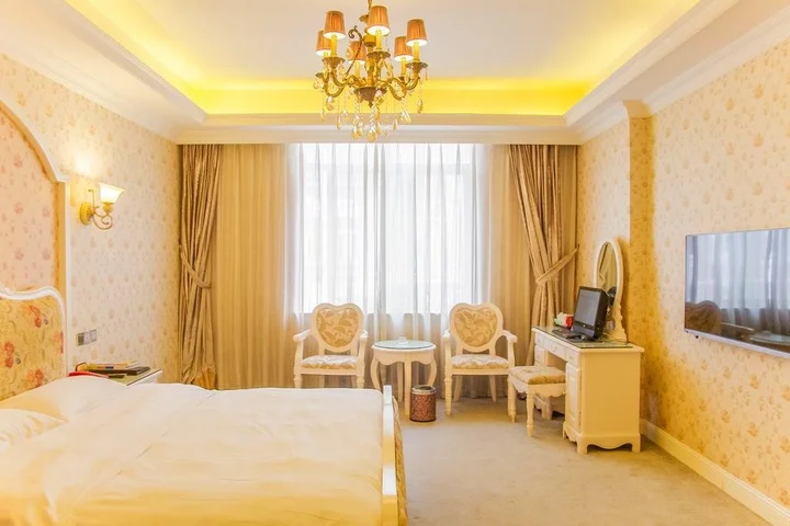 Ибинь: Yibinbandao Holiday Hotel