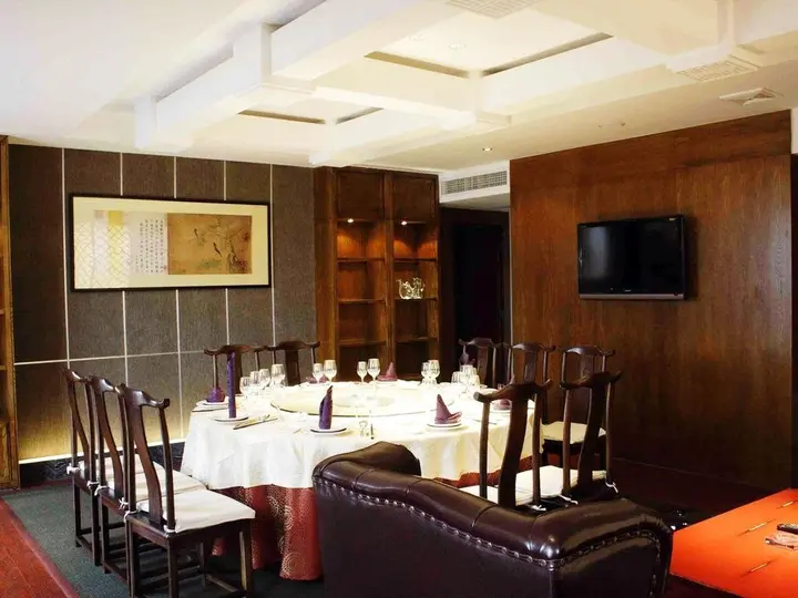 Лунъянь: Hengbao Hotel