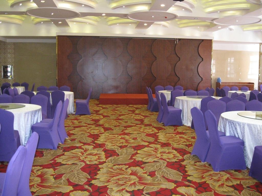 Аньцин: Anqing International Hotel