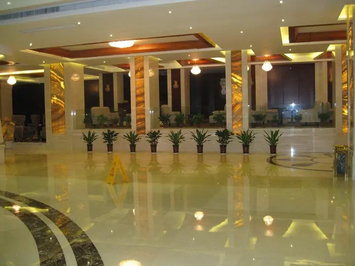 Аньцин: Anqing International Hotel