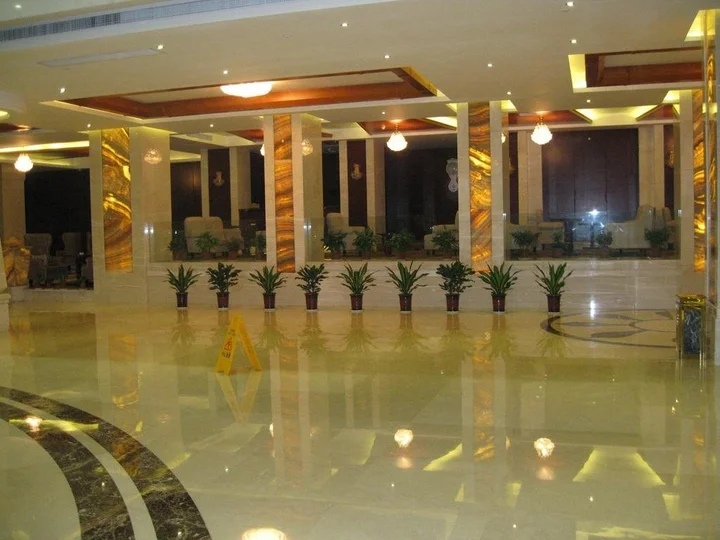 Аньцин: Anqing International Hotel