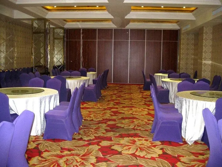 Аньцин: Anqing International Hotel