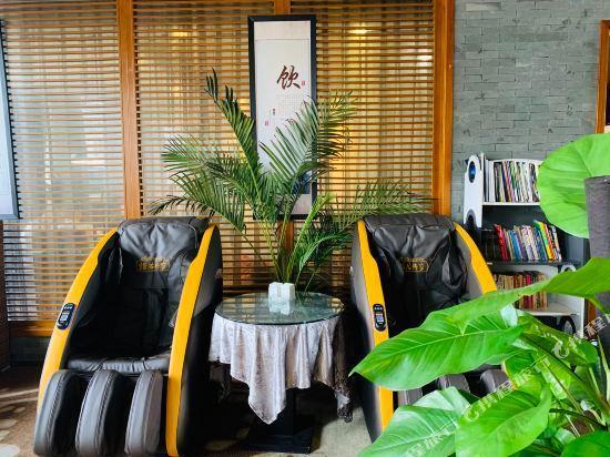 Чэнду: Senam Art Hotel (Chengdu Chunxi Road)