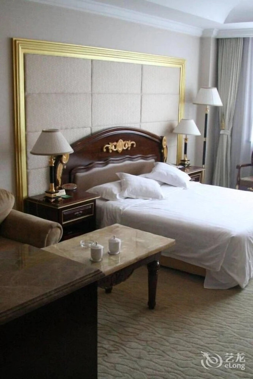 Пекин: Royal Palace Hotel